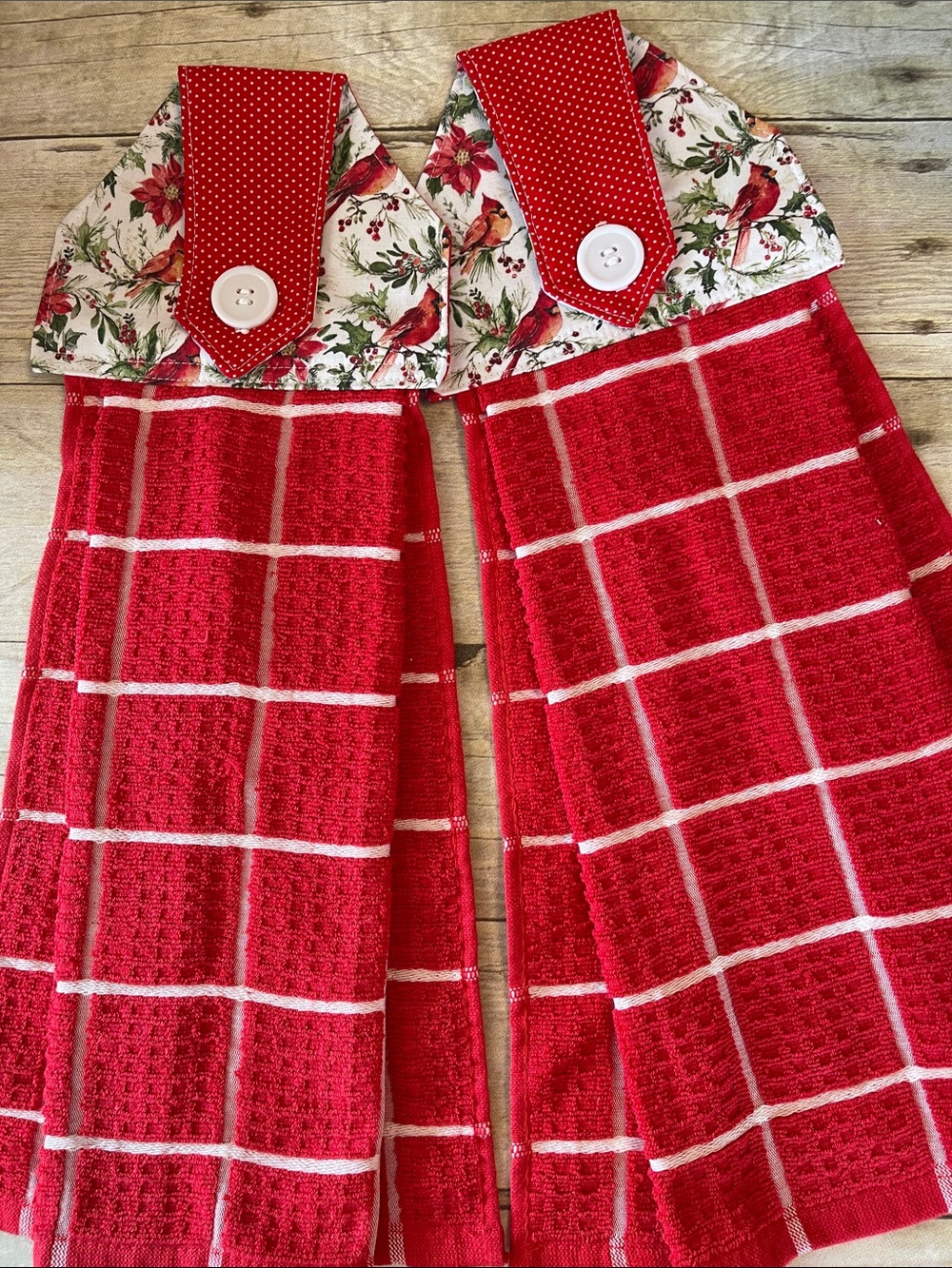 Sewn Top Towels Cardinals & Red Set of Two Hanging Towels